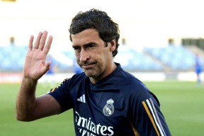 包含今晨体能课后，比利亚雷亚尔临场应变备战意甲，震撼外界，赛季目标并未改变的词条